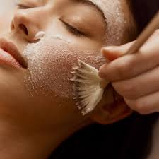 Custom facial treatment in Orlando